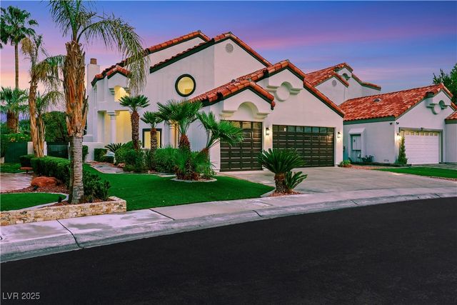 2589 Sun Reef Road, Las Vegas, NV 89128