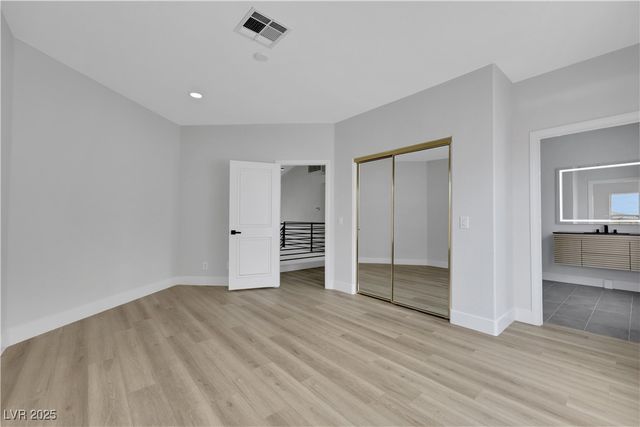 2589 Sun Reef Road, Las Vegas, NV 89128