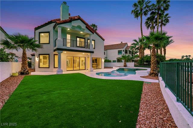 2589 Sun Reef Road, Las Vegas, NV 89128