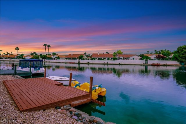 2589 Sun Reef Road, Las Vegas, NV 89128