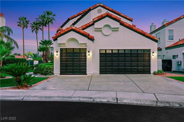 2589 Sun Reef Road, Las Vegas, NV 89128