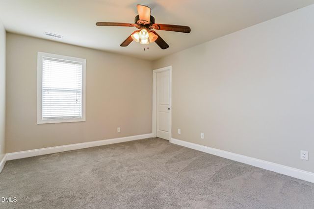 650 Winding Oak Way, Clayton, NC 27520