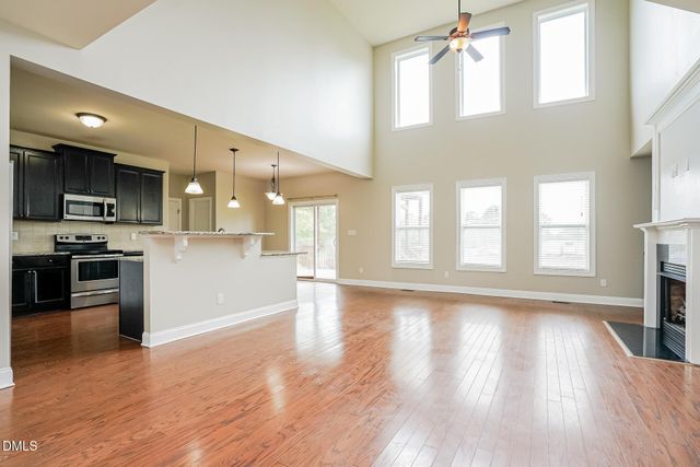 650 Winding Oak Way, Clayton, NC 27520