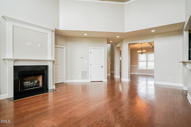 650 Winding Oak Way, Clayton, NC 27520
