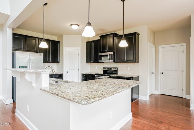 650 Winding Oak Way, Clayton, NC 27520