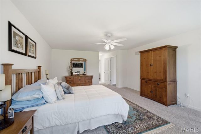 104 Hannahs Mill Drive, Lake St Louis, MO 63367