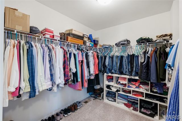 104 Hannahs Mill Drive, Lake St Louis, MO 63367