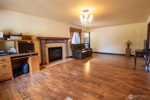 241 9th Street, Blaine, WA 98230