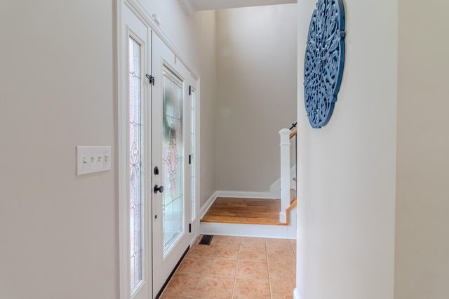 622 Adena Trace, Versailles, KY 40383