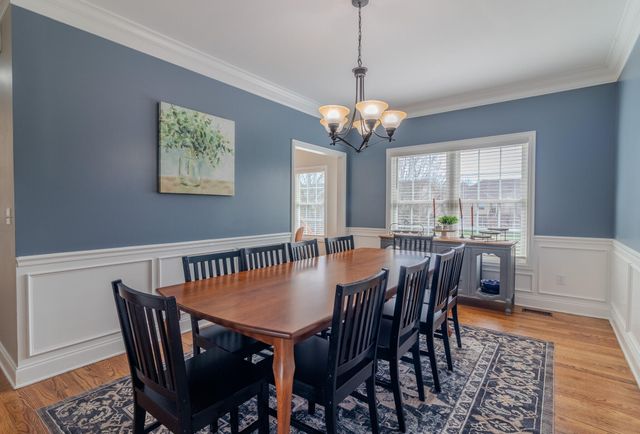 622 Adena Trace, Versailles, KY 40383