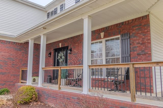 622 Adena Trace, Versailles, KY 40383