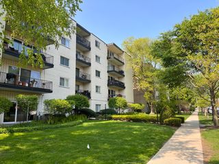 820 Oakton Street 3A, Evanston, IL 60202