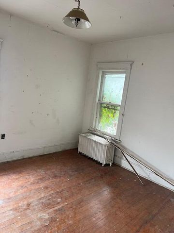 419 S FOURTH ST, Moberly, MO 65270