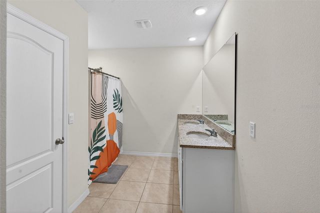 943 BROOKLET DRIVE, Davenport, FL 33837