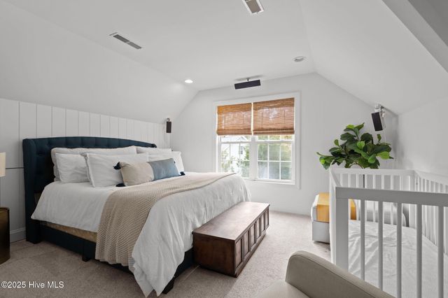 1916 Red Fox Lane, Morehead City, NC 28557