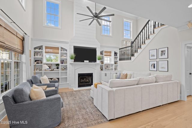 1916 Red Fox Lane, Morehead City, NC 28557