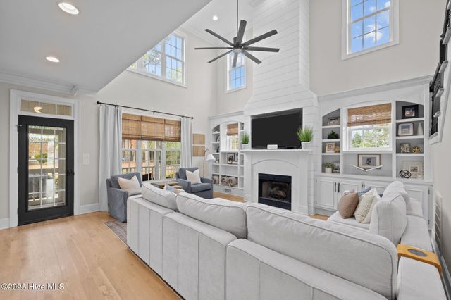 1916 Red Fox Lane, Morehead City, NC 28557