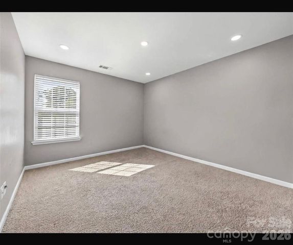 7407 Niccoline Lane, Charlotte, NC 28214