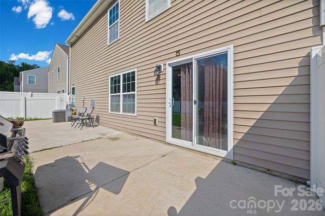 7407 Niccoline Lane, Charlotte, NC 28214