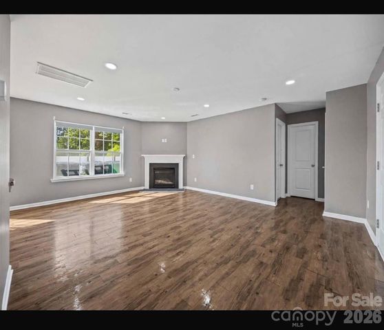 7407 Niccoline Lane, Charlotte, NC 28214