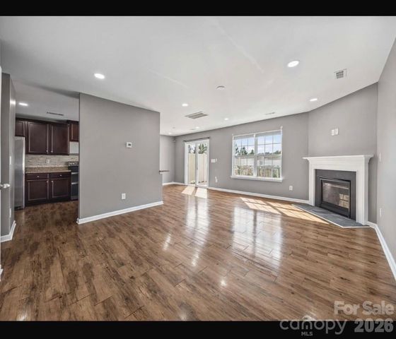 7407 Niccoline Lane, Charlotte, NC 28214