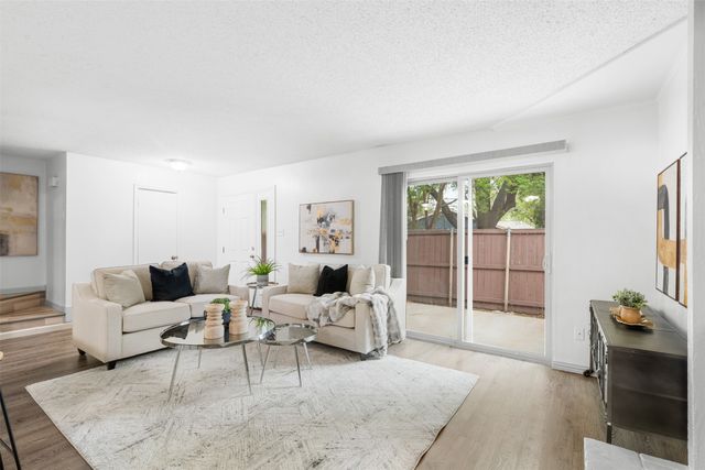 2610 Custer Parkway D, Richardson, TX 75080