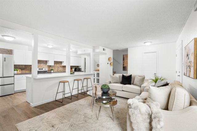 2610 Custer Parkway D, Richardson, TX 75080