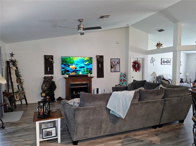 15 PITCAIRN COURT, Homosassa, FL 34446