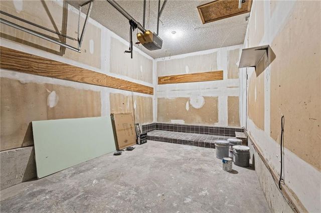 1504 N Emery Street, Independence, MO 64050