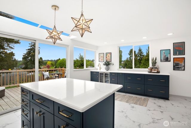 842 NW 97th Street, Seattle, WA 98117