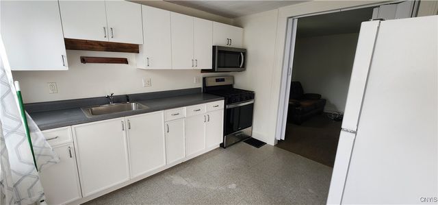 127 W Schuyler, Oswego, NY 13126