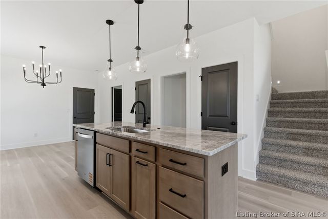 3206 Hamburg Pike, Jeffersonville, IN 47130
