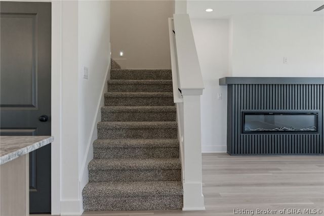 3206 Hamburg Pike, Jeffersonville, IN 47130