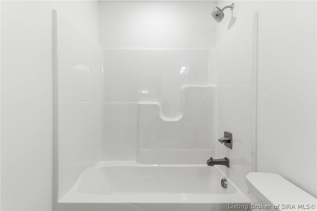 3206 Hamburg Pike, Jeffersonville, IN 47130