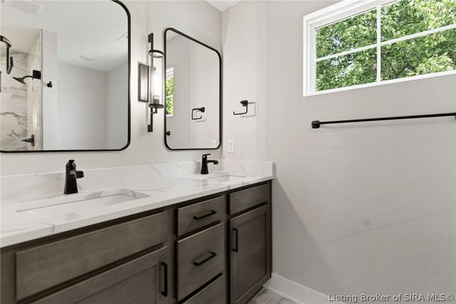 3206 Hamburg Pike, Jeffersonville, IN 47130