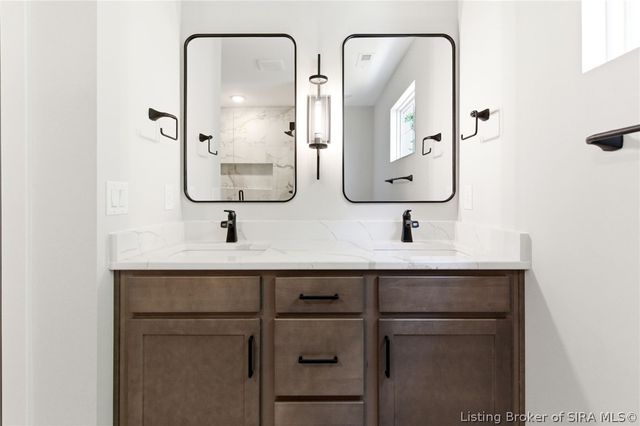 3206 Hamburg Pike, Jeffersonville, IN 47130