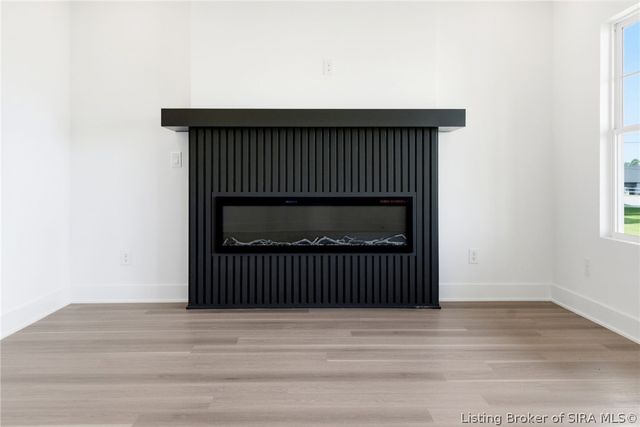 3206 Hamburg Pike, Jeffersonville, IN 47130