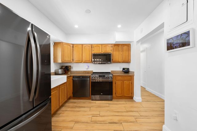 1032 SW 1st Terrace, Pompano Beach, FL 33060
