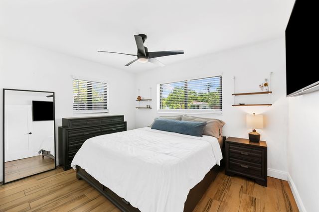 1032 SW 1st Terrace, Pompano Beach, FL 33060