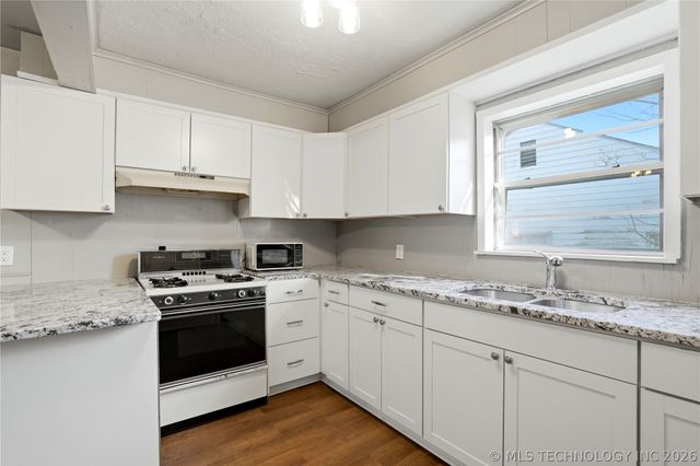 622 S Mission Avenue, Tahlequah, OK 74464