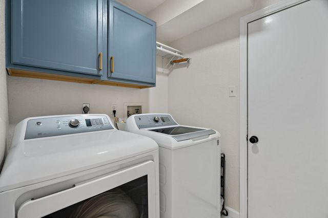 2000 Greenview Drive, Carrollton, TX 75010