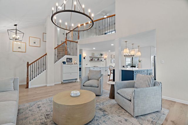 2000 Greenview Drive, Carrollton, TX 75010