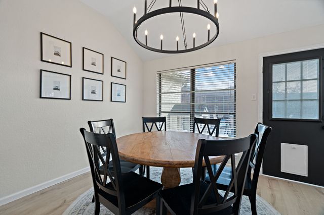 2000 Greenview Drive, Carrollton, TX 75010