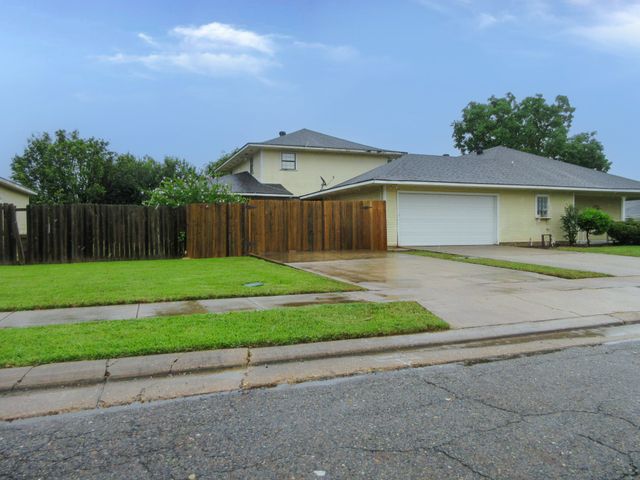 401 Post Oak Street, Bossier City, LA 71111