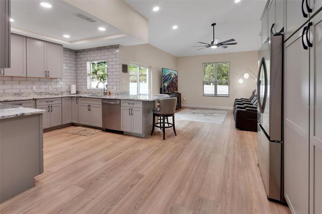 116 FAIRVIEW AVENUE, Ormond Beach, FL 32174