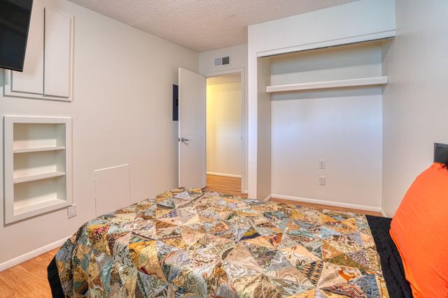 13420 Reo Road NE, Albuquerque, NM 87112