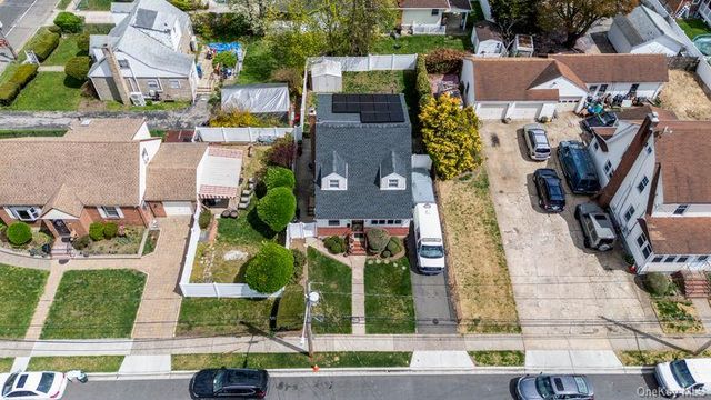 283 Hawthorne Avenue, Uniondale, NY 11553