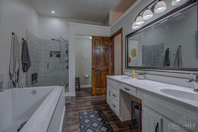 2014 Rebecca Ridge Lane, Morgan Twp, OH 45013