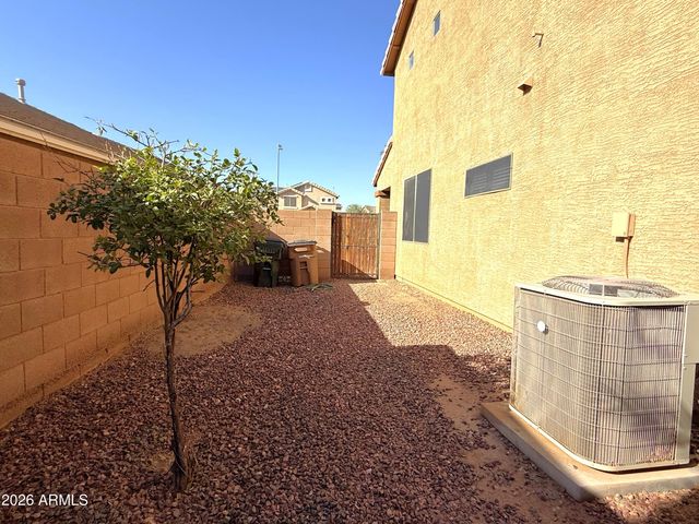 16591 W MCKINLEY Street, Goodyear, AZ 85338