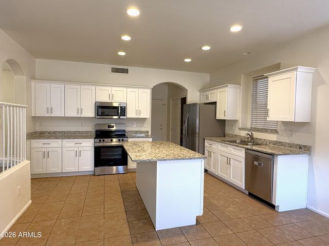 16591 W MCKINLEY Street, Goodyear, AZ 85338